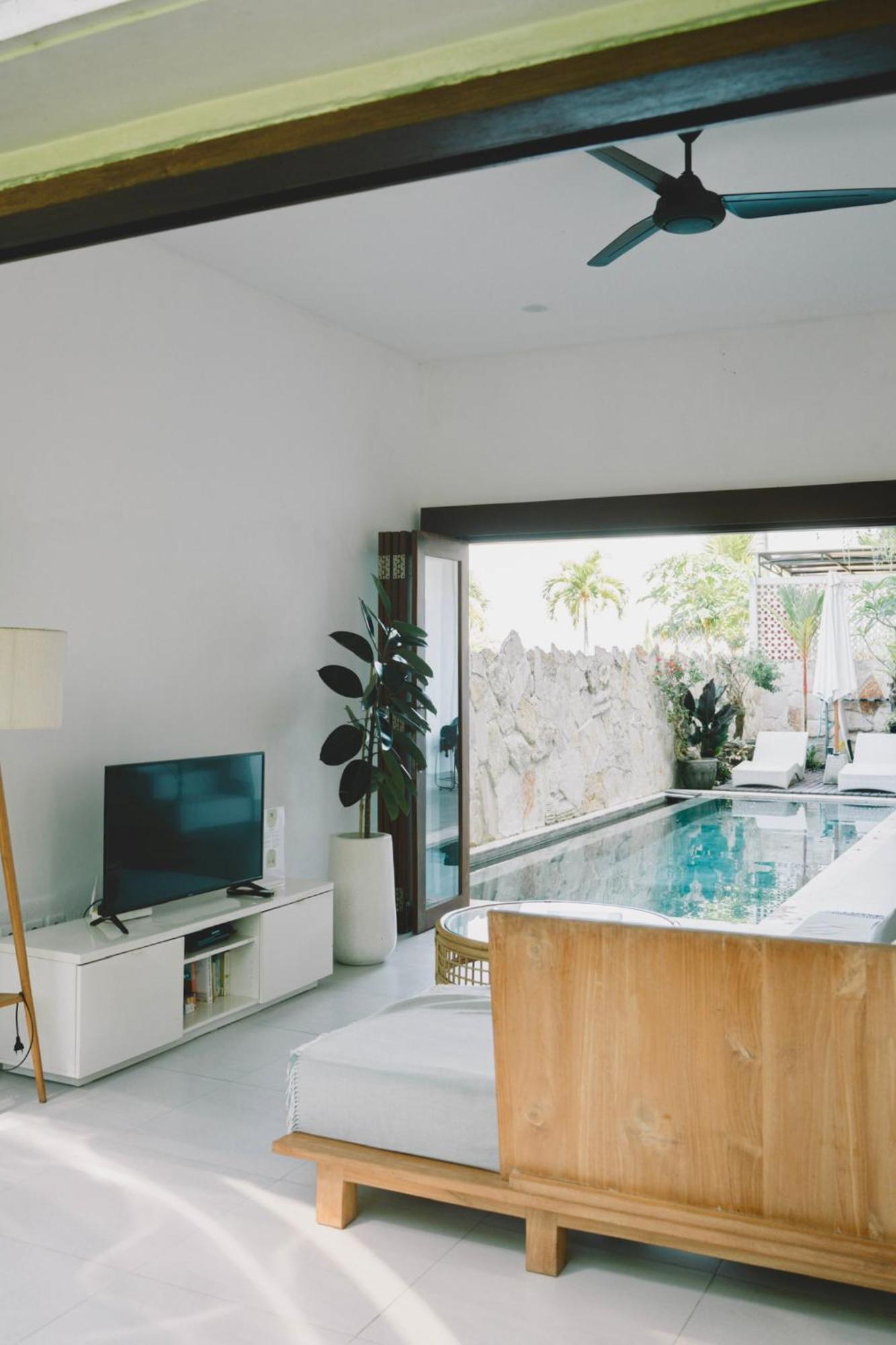 Airsatang Three Palms Surf & Stay Medewi المظهر الخارجي الصورة