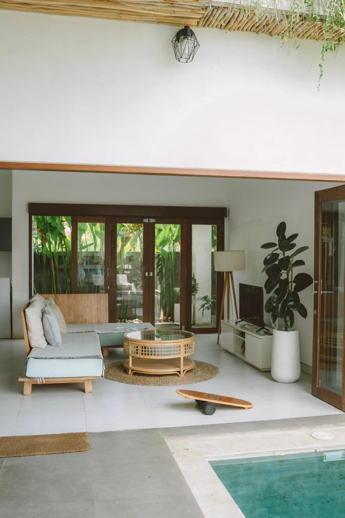 Airsatang Three Palms Surf & Stay Medewi المظهر الخارجي الصورة
